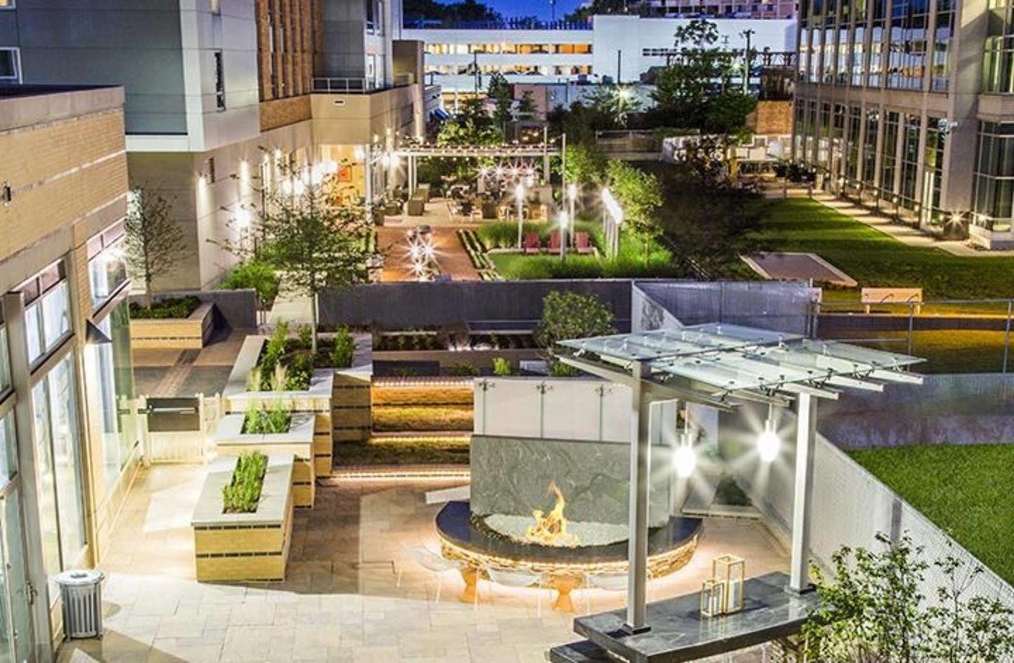Aparthotel Bridgestreet At The View At Liberty Center Arlington Exterior foto