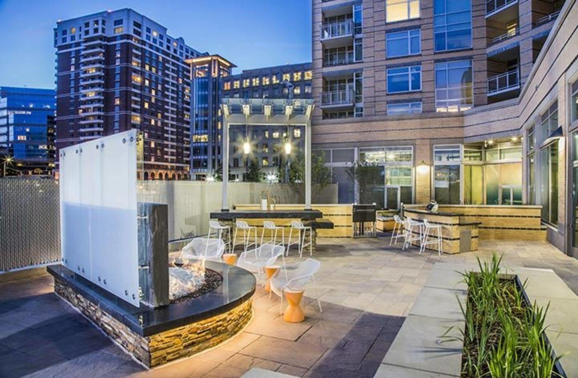Aparthotel Bridgestreet At The View At Liberty Center Arlington Exterior foto